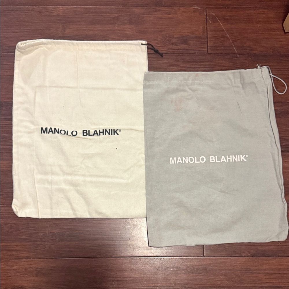 (2) Manolo Blahnik Small Dust Bags - Cream and Gray Linen - Drawstring